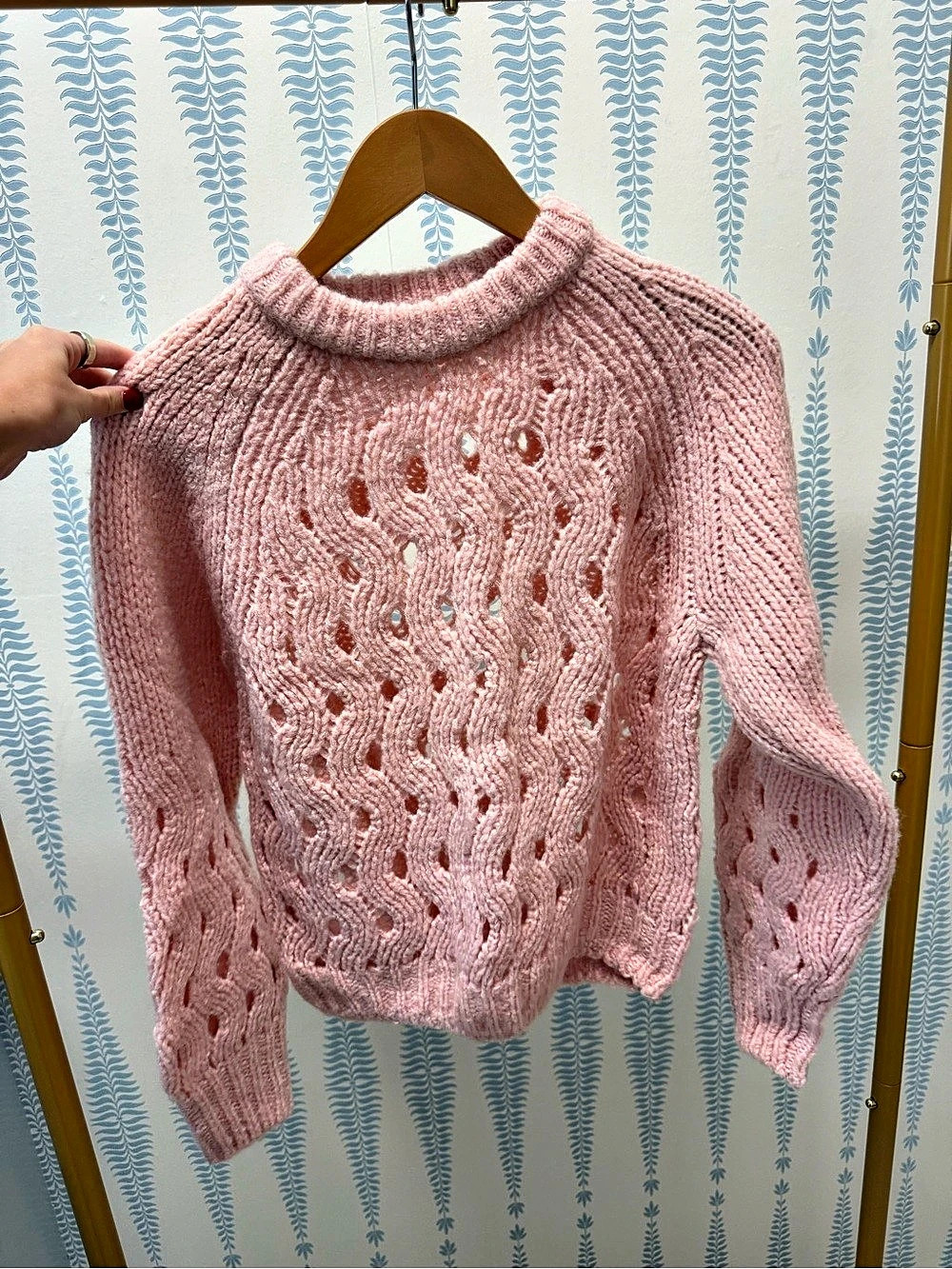 & Other Stories Open Knit Crew Neck Sweater in Pink Size XS